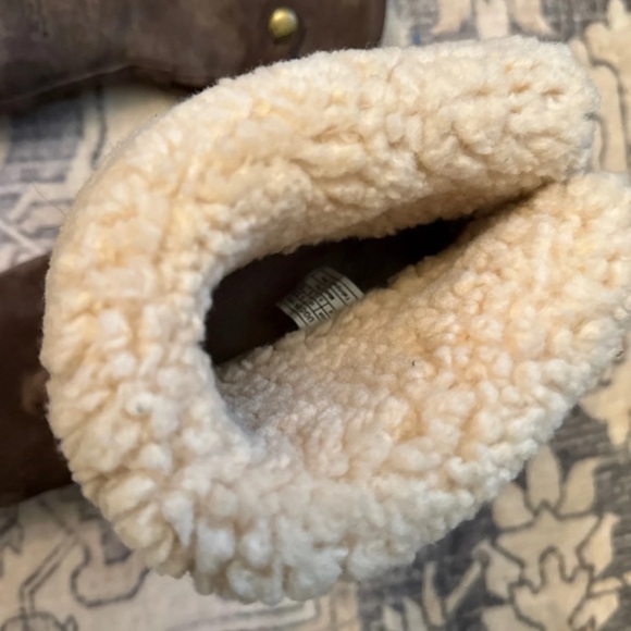 UGG Lynnea Brown Nubuck leather Clog Boots with Shearling - Picture 3 of 6